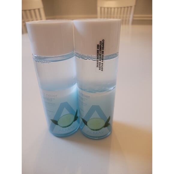 Lot of 2 Almay WIPE IT NEVER HAPPENED Eye Makeup Remover LIQUID 4 oz‎ - Picture 1 of 3